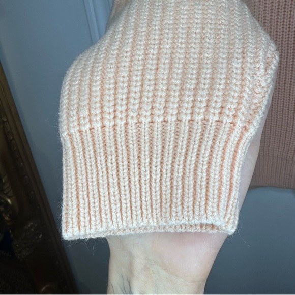 Vintage Peach Knit Sweater Pullover Crewneck Large - Picture 3 of 4